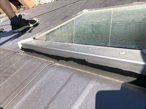 天窓　コーキング