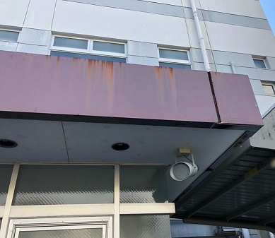 会社の庇　雨漏り点検　屋根点検　熊本