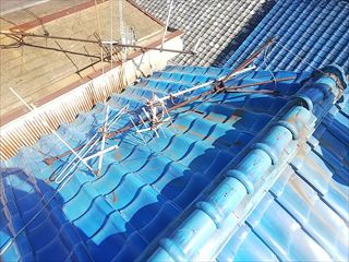 アンテナ転倒　暴風被害