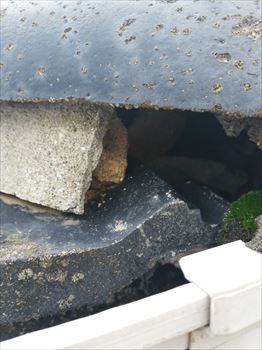 漆喰割れ　雨漏り原因