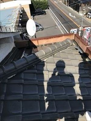 雨漏り調査　大屋根　寄棟