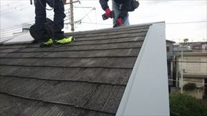 屋根金物　ビス打込