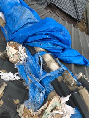 ブルーシート　応急処置　劣化