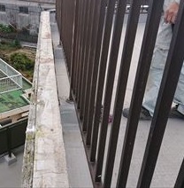 笠木張替え　清掃