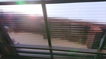 波板張替え　工事後