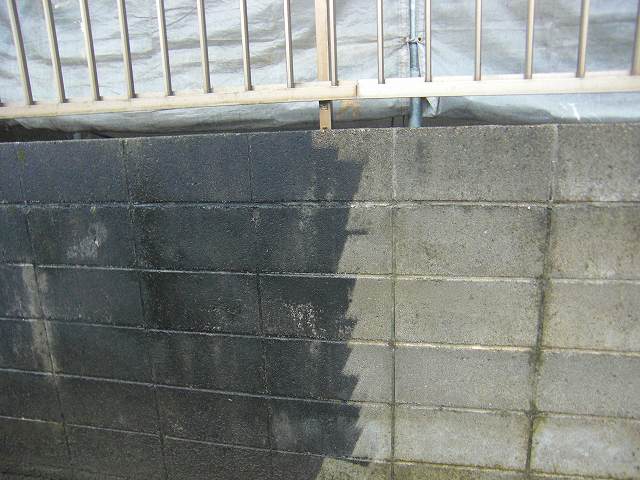 ブロック塀