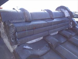 現地調査　棟瓦　漆喰劣化