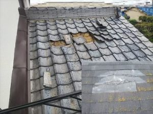 屋根材破損　瓦飛散　割れ