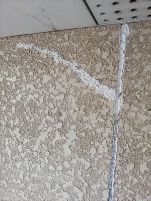 外壁クラック補修　変成シリコン