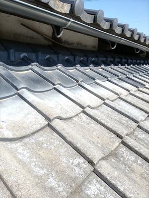 瓦　固定　コーキング