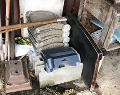 瓦の外れ　予備瓦