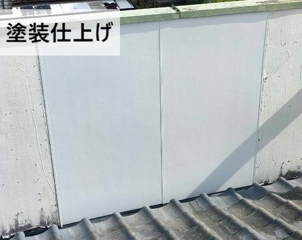 アパートのパラペット壁を塗装で仕上げました
