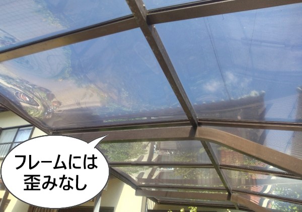 カーポートのフレームには歪みはありません