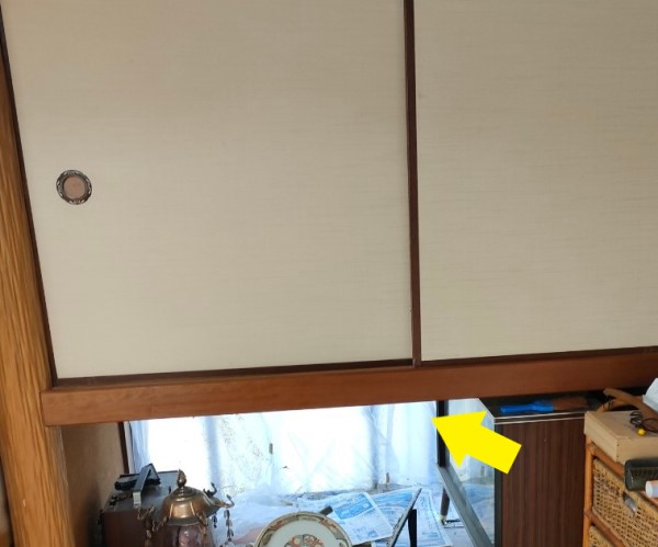 押入れ下部にも雨漏り被害