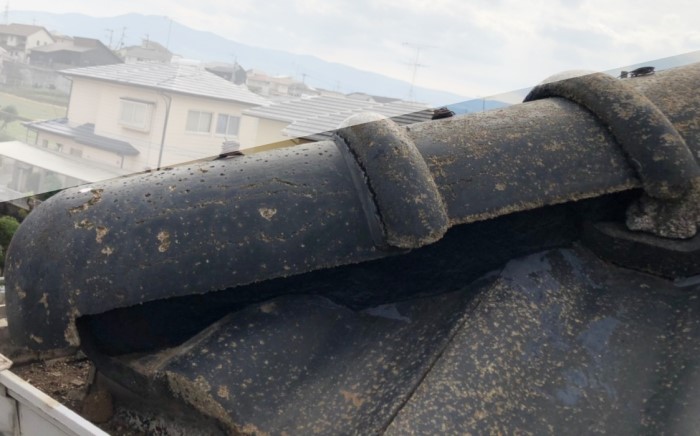 隅棟先端の漆喰詰め直し工事が完了