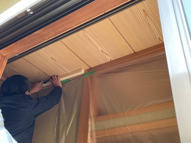 和歌山市で天井を開けて散水試験を行います