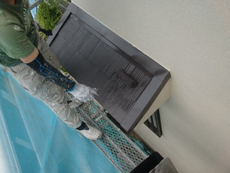 和歌山市で庇も塗装しました