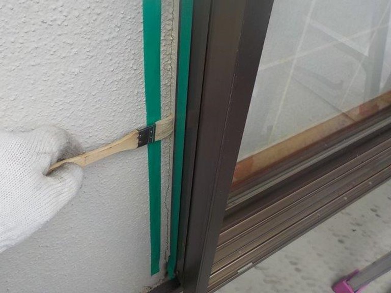 和歌山市で窓周りも防水します