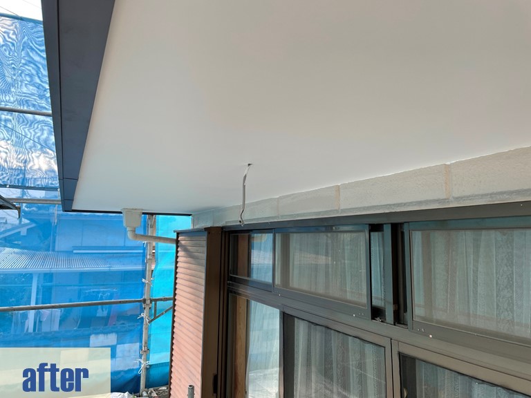 和歌山市で軒天をケイカル板へ張り替えました