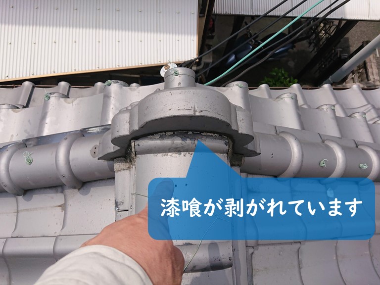 和歌山市で鬼瓦の漆喰が剥がれていました