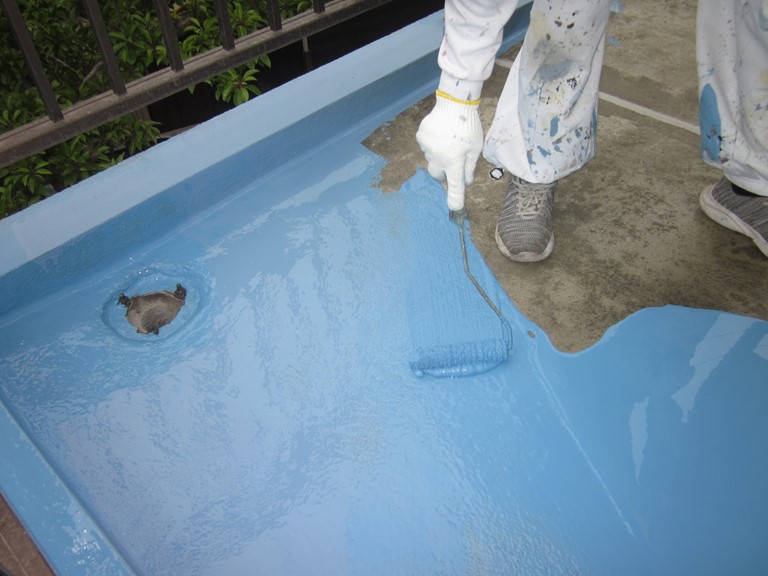 岩出市でウレタン防水工事を行います