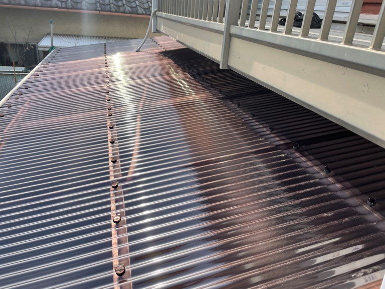 岩出市でポリカ波板を張替えました