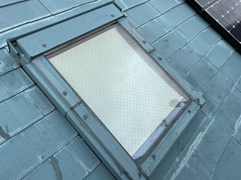 岩出市で天窓雨漏り補修が完成しました