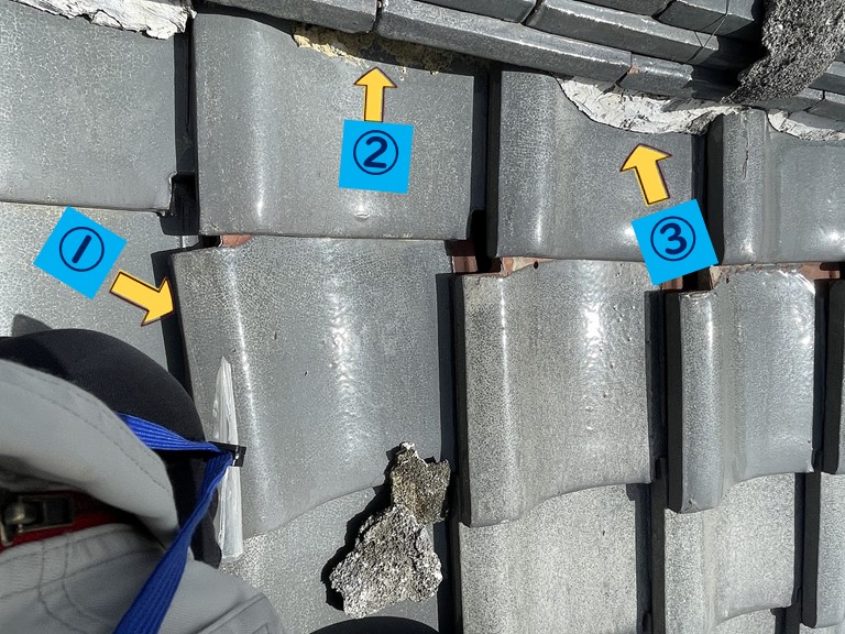 岩出市で瓦屋根の劣化状況を確認