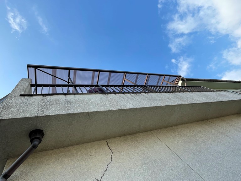 紀の川市でポリカ波板を張りました