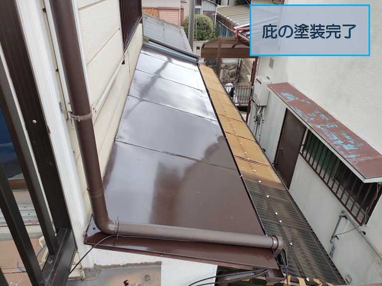 紀の川市で庇の塗装しました