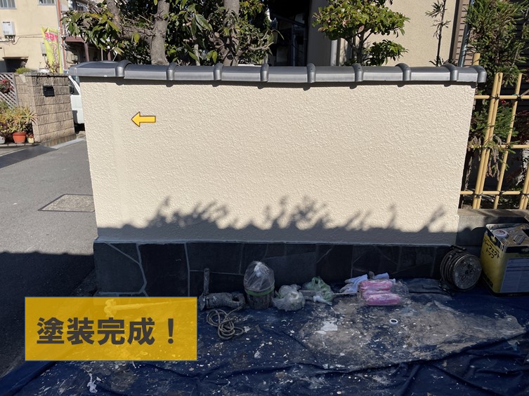 紀の川市で補修後塗装し補修跡が見えにくくなりました