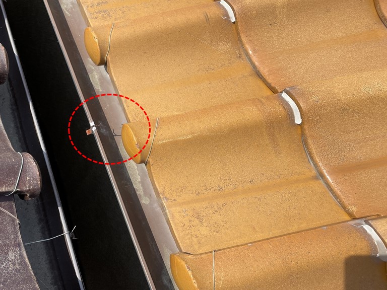 紀の川市で銅線が切れていました