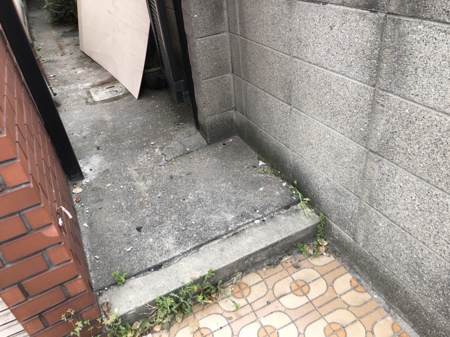 八尾市 現場調査後 清掃