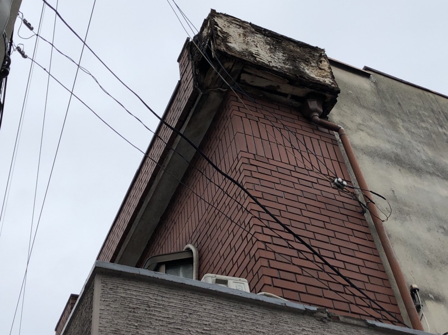 八尾市 外壁落下