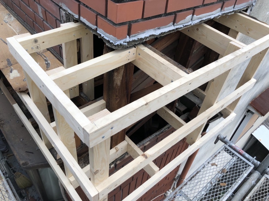 八尾市 庇 下地