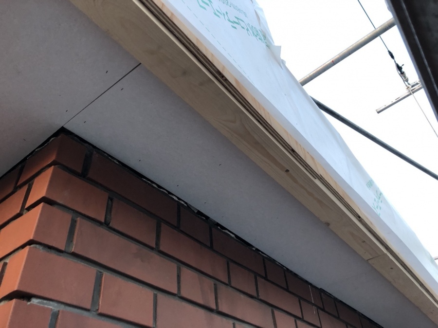 八尾市 庇の工事