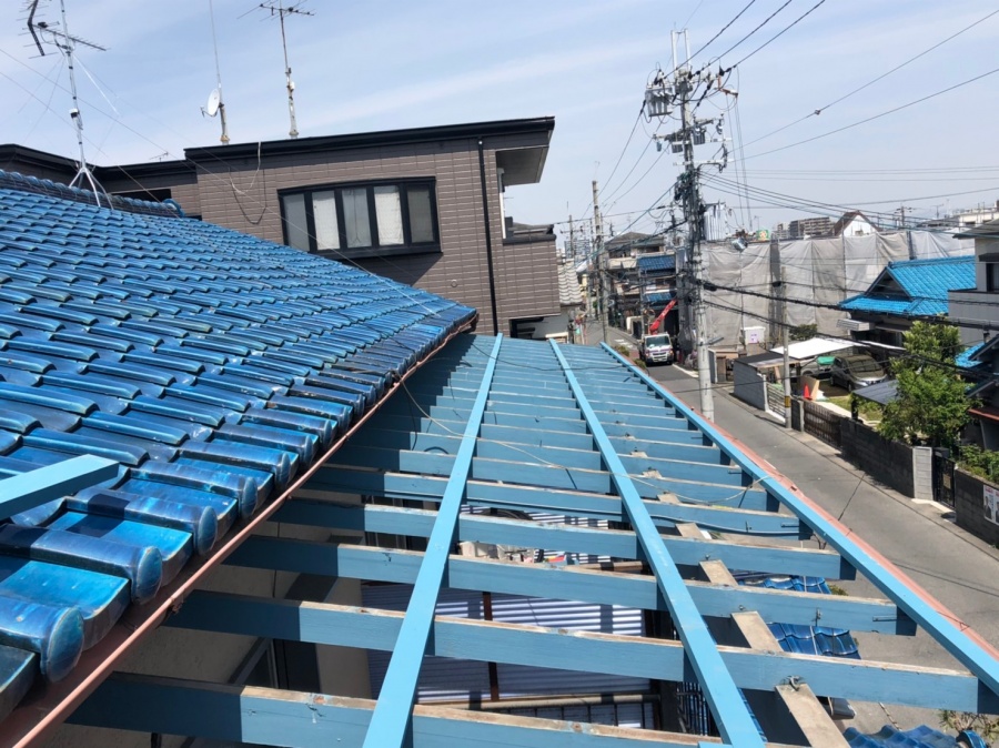 波板の下地施工