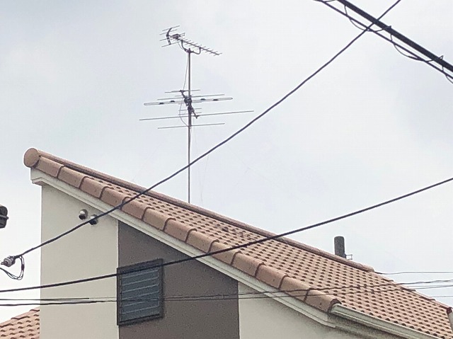 屋根を下から確認