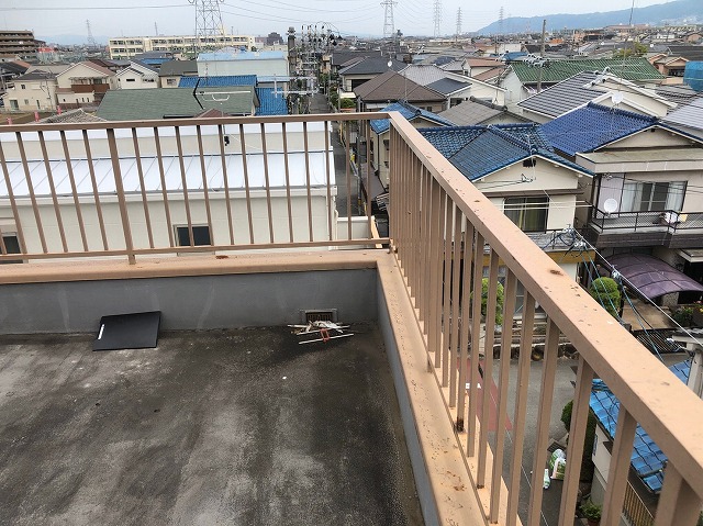 手すり塗り替え