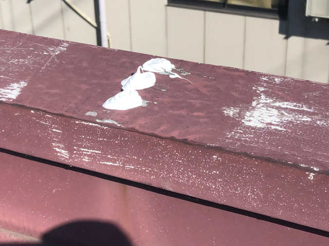 シール_折半屋根_雨漏り