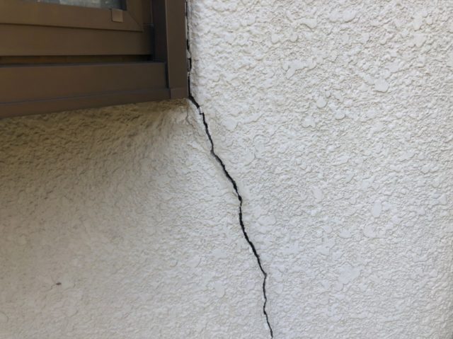 外壁クラック