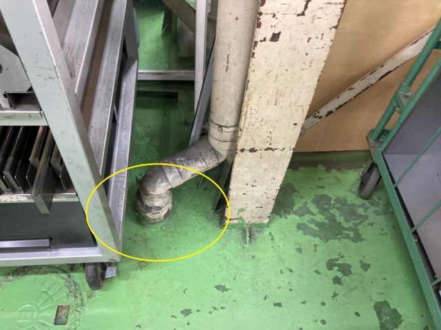 平野区で樋から雨漏り