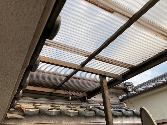 ベランダの波板