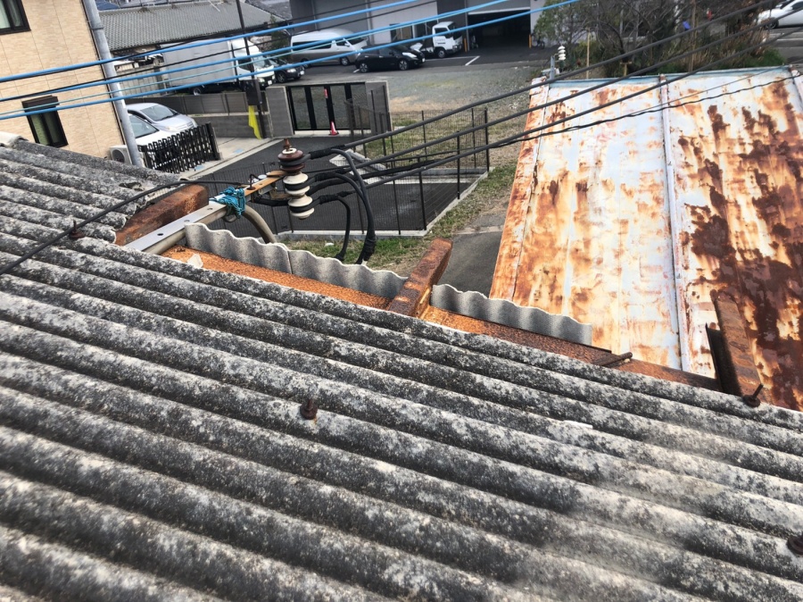 ケラバ小波スレート