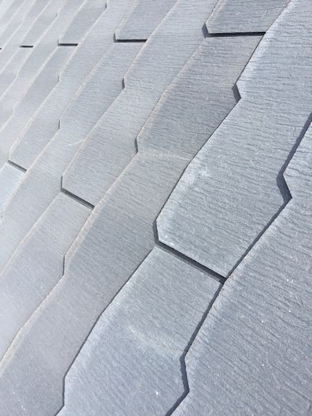 高耐久金属屋根スーパーガルテクトによるカバー工法の施工イメージ