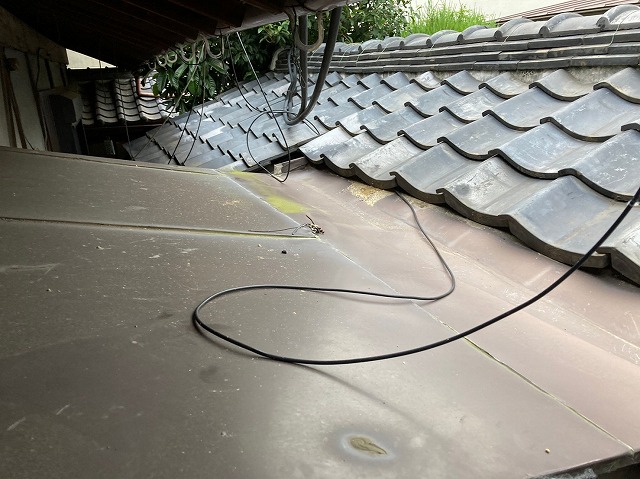 板金屋根雨漏り