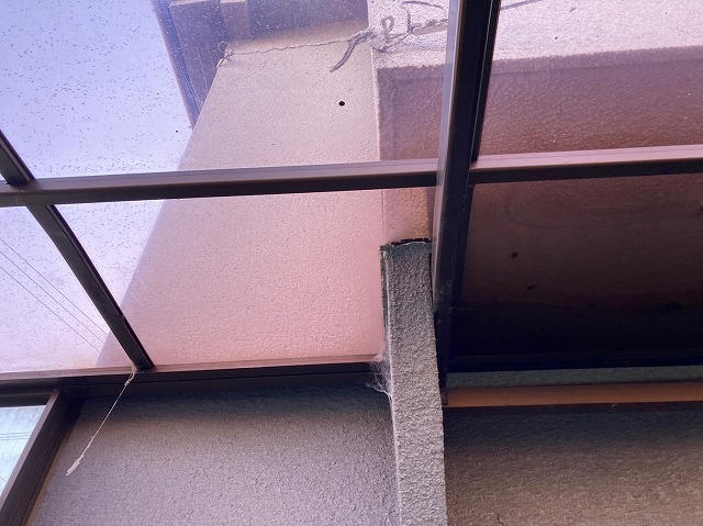 ポリカーボネート板の取替