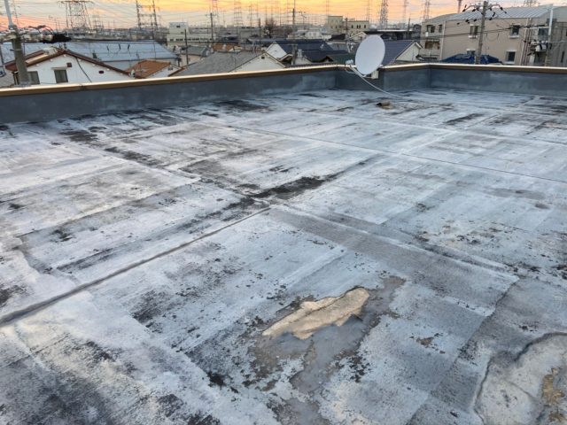 陸屋根の老朽化