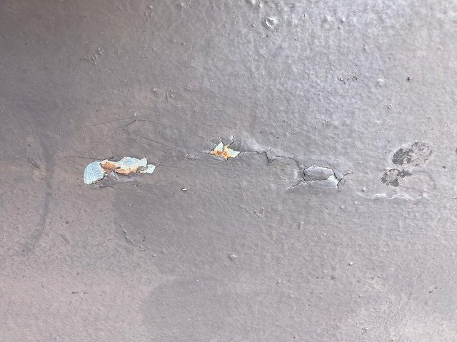 塗膜の割れ