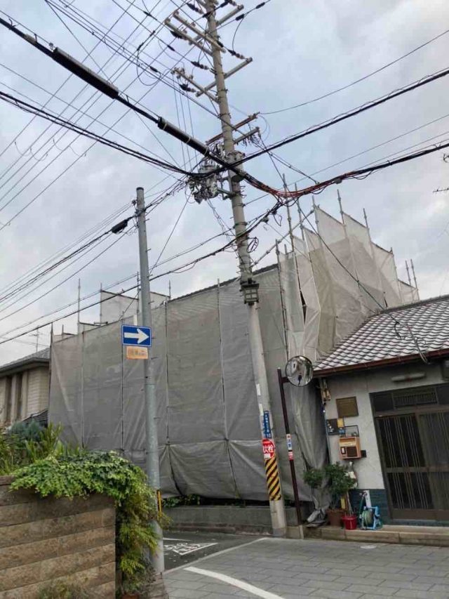 瓦屋根から金属屋根に取り替え